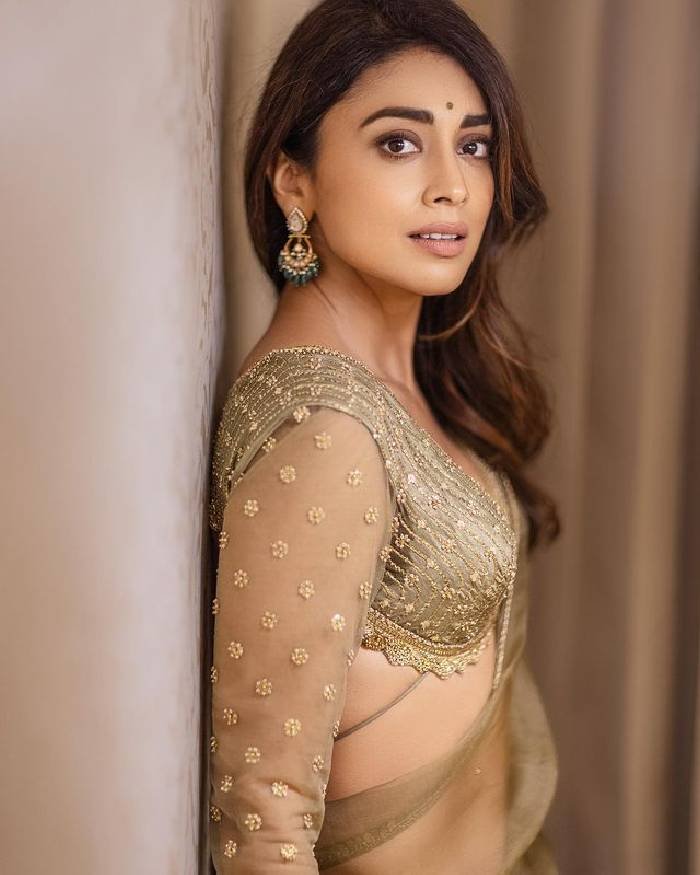 shriya saran_teluguvox_7